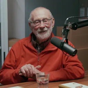 Hans Dorrestijn, schrijver: ‘Vroeger kreeg ik nooit complimenten, nu word ik eronder bedolven’