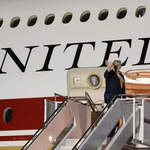 US primaries, Trump's secret plane swap and total eclipse