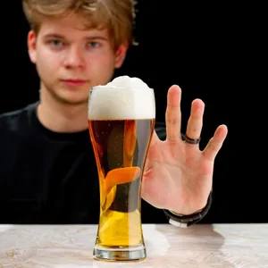 Die Sehnsucht nach purer Nüchternheit ohne Alkohol und Drogen