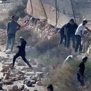 Israeli settlers trap Palestinians in their West Bank homes