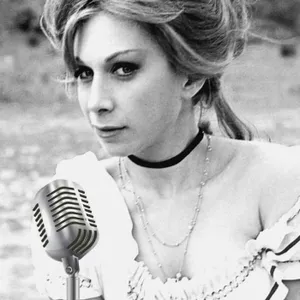 Les Bobines le Podcast : Tanya Lopert : Une comédienne ratée ? avec Tanya Lopert