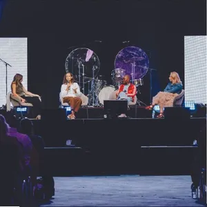Father Heart of God - Amy Hughes, Jo Hargeaves, Hope Plumb, Sahar Twesigye - Live at The Orchard Conference 2025