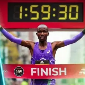 292. ¿Solo AGUA para las 2HS en MARATÓN? El SECRETO de Sabastian Sawe