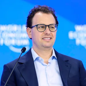 Why are AI leaders calling for a slow down?