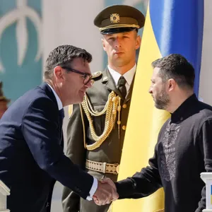 Burnham hands secret missile technology to Ukraine – The Latest