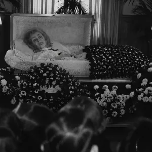 Relatos Macabros de Velorios y Funerarias - Octubre de Relatos Vol. 2
