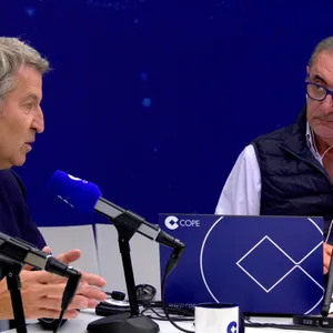 Núñez Feijóo, sobre su elegida como número 2: "Es una política honesta. No dice una cosa y hace la contraria como Margarita Robles. El domingo sabremos su nombre"