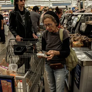 Arizona’s Food Stamp Crisis Is Coming for the Rest of the U.S.