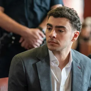 Luigi Mangione’s High-Risk Legal Strategy