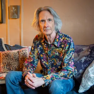 Guitarist Lenny Kaye on Patti Smith, Nuggets, and his solo debut