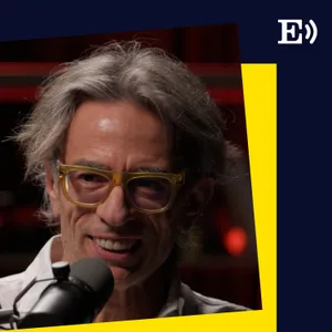 Juan Tallón: “Yo leo peor. Veo el daño que me hace el teléfono”