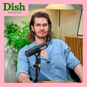 Andrew Garfield swoons over our smash cheeseburger with burger sauce