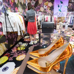 Secondhand-Boom bei Kleidung - wie viel bringt das dem Klima?