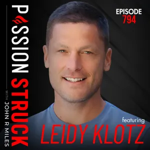 How Your Environment Shapes Your Life (And What to Change Today) | Leidy Klotz - EP 794