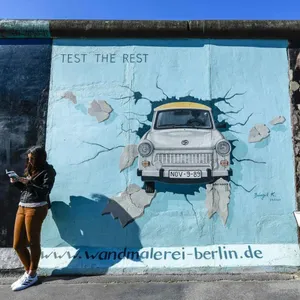 Mauerschau - So alt sein, wie die Mauer wurde – eine Bilanz