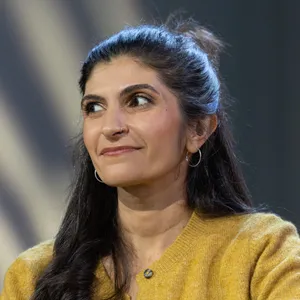 Shida Bazyar: „Wir müssen uns selbst misstrauen – wir denken alle, wir gehören zu den Guten“