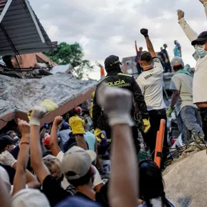 Deadly earthquake hits Colombia