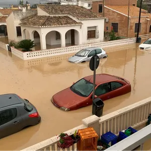 La Ventana a las 16h | Paco Cerdá, ante las inundaciones en Valencia: "Para los valencianos nunca acaba esta pesadilla"