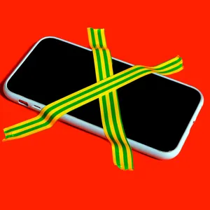 Kakadu - bei euch - Lana verzichtet drei Wochen aufs Handy